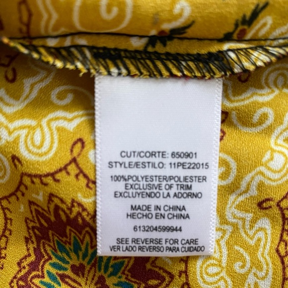 Bundle(2)Blouses - Picture 7 of 12